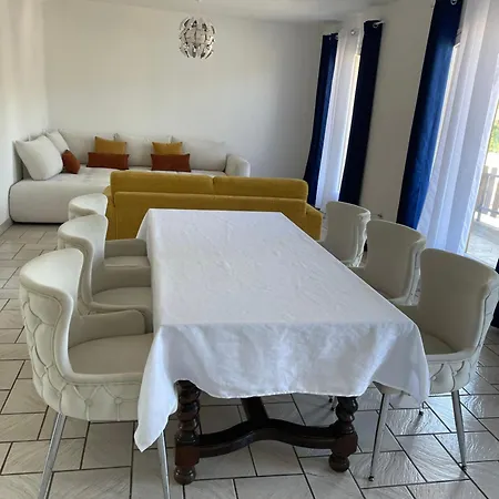 Bel'air Villa